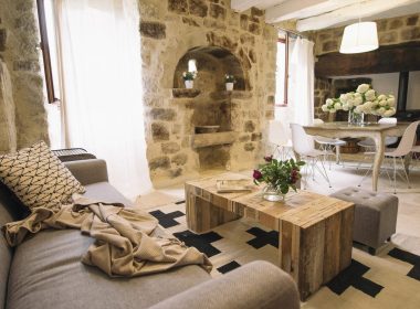 Le domaine du Fayet, maison Roure
